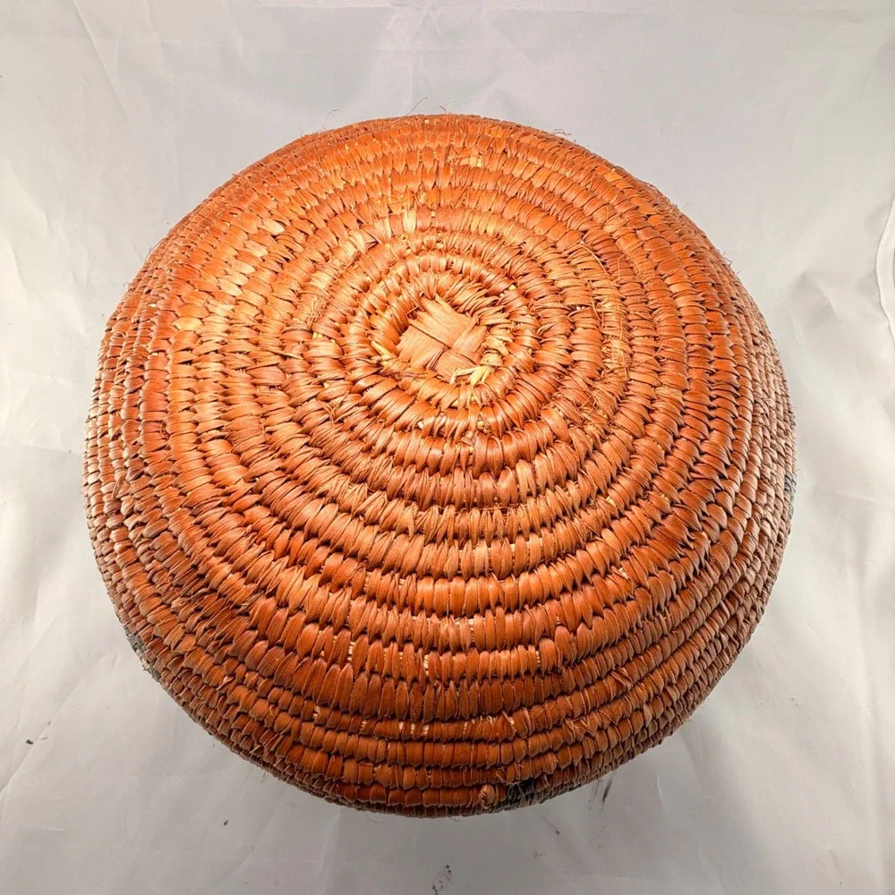 Zulu Ukhamba Ilala vintage handwoven